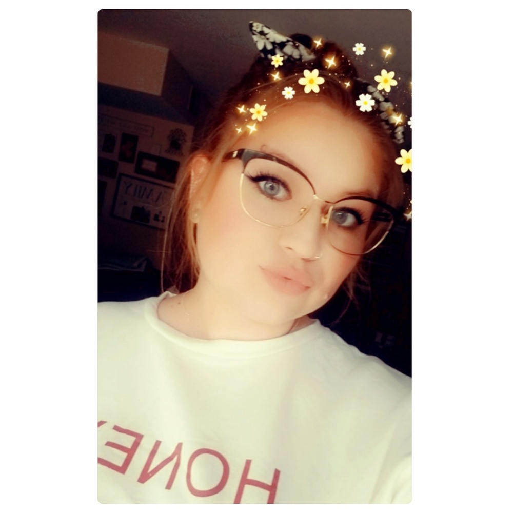 Meet your Posher, Savannah